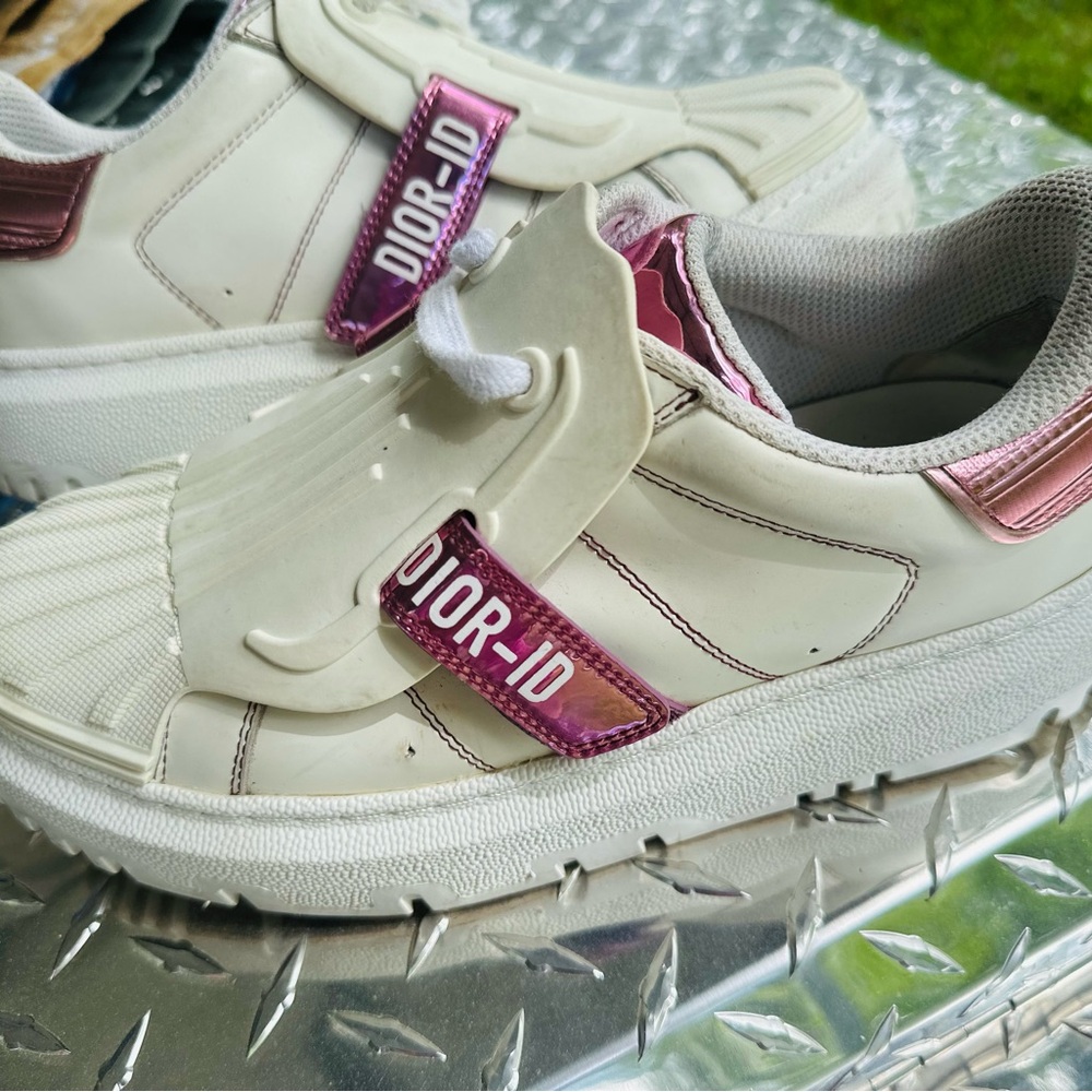 Dior ID Laminated Calf Metallic Pink Velcro White Sneakers Sz 36